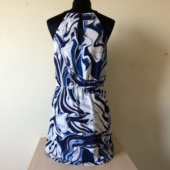 Adelyn Rae Dress - Picture 3 of 6